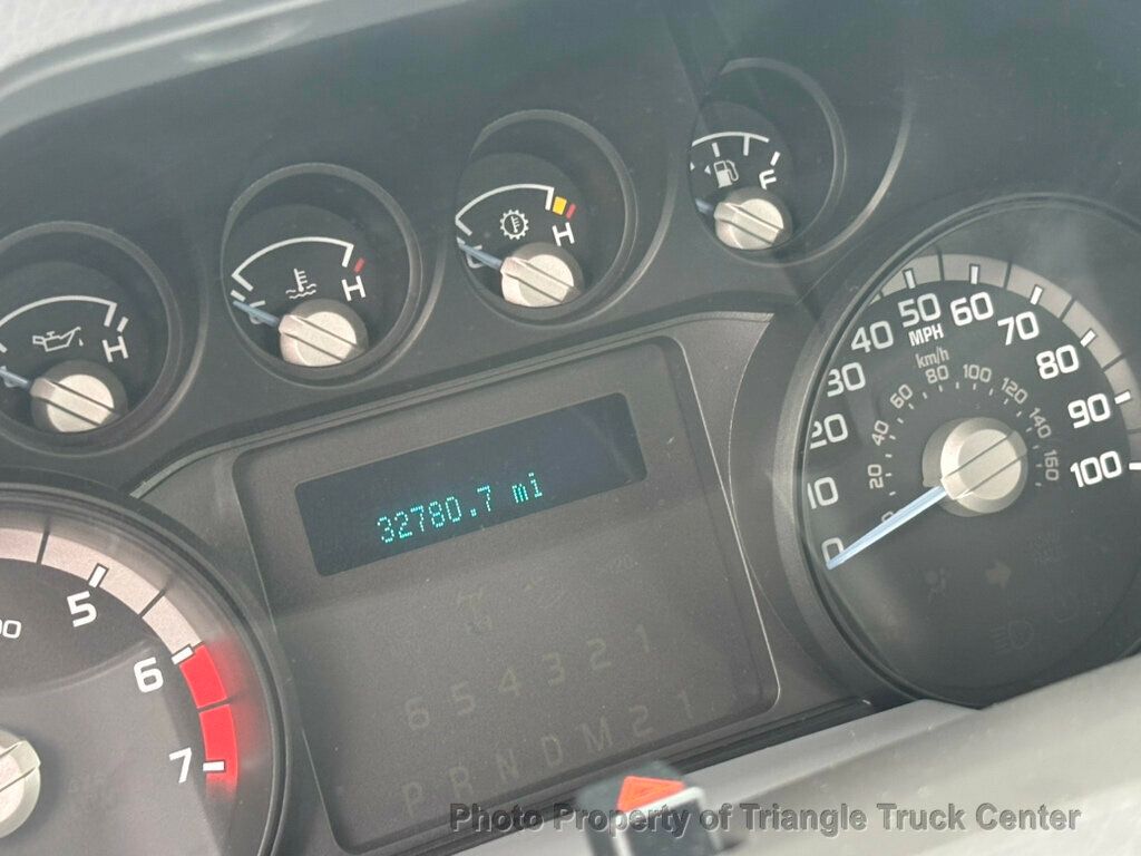 2015 Ford F250HD CREW UTILITY 32k MILES! LIFT GATE! +LOOK INSIDE BOXES! WOW! FINANCE OR LEASE - 22925992 - 99