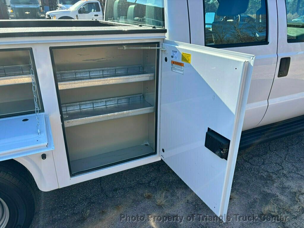 2015 Ford F250HD CREW UTILITY 32k MILES! LIFT GATE! +LOOK INSIDE BOXES! WOW! FINANCE OR LEASE - 22925992 - 18