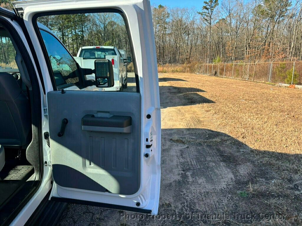 2015 Ford F250HD CREW UTILITY 32k MILES! LIFT GATE! +LOOK INSIDE BOXES! WOW! FINANCE OR LEASE - 22925992 - 19