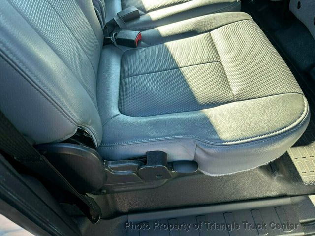 2015 Ford F250HD CREW UTILITY 32k MILES! LIFT GATE! +LOOK INSIDE BOXES! WOW! FINANCE OR LEASE - 22925992 - 25