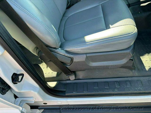 2015 Ford F250HD CREW UTILITY 32k MILES! LIFT GATE! +LOOK INSIDE BOXES! WOW! FINANCE OR LEASE - 22925992 - 29