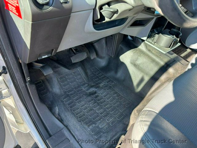 2015 Ford F250HD CREW UTILITY 32k MILES! LIFT GATE! +LOOK INSIDE BOXES! WOW! FINANCE OR LEASE - 22925992 - 49