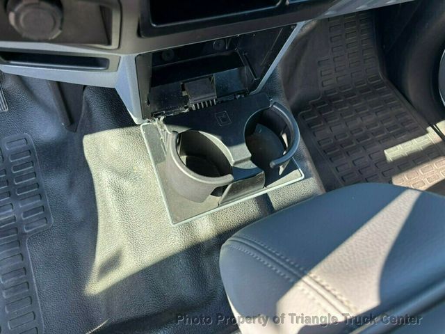 2015 Ford F250HD CREW UTILITY 32k MILES! LIFT GATE! +LOOK INSIDE BOXES! WOW! FINANCE OR LEASE - 22925992 - 52