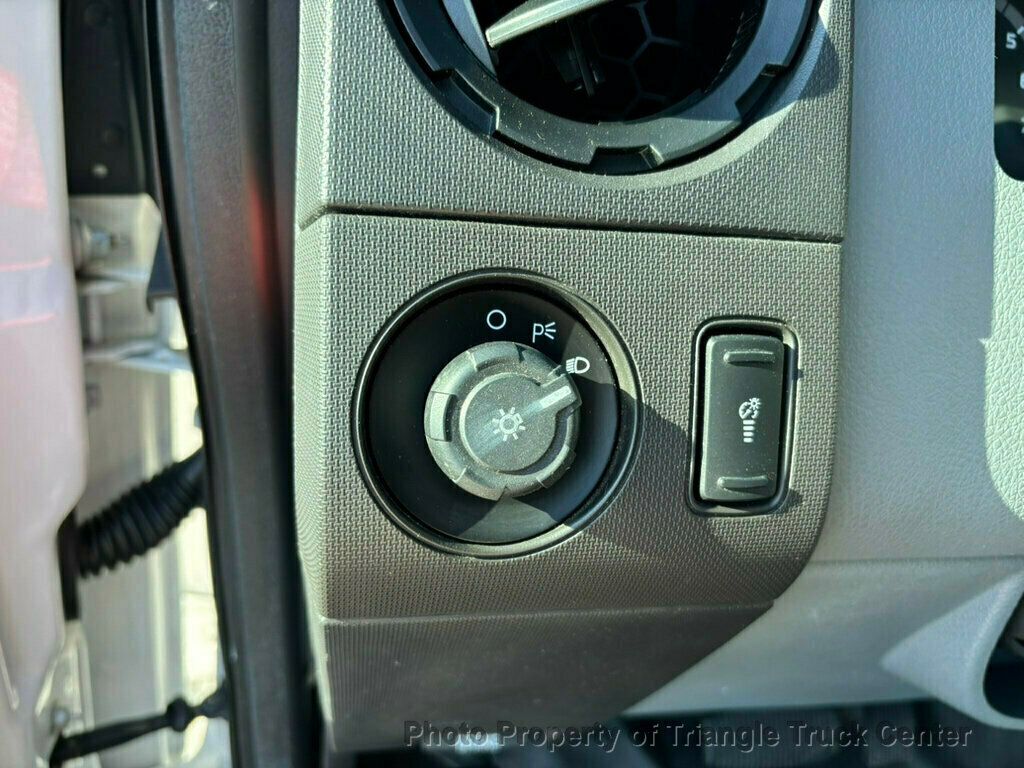 2015 Ford F250HD CREW UTILITY 32k MILES! LIFT GATE! +LOOK INSIDE BOXES! WOW! FINANCE OR LEASE - 22925992 - 58