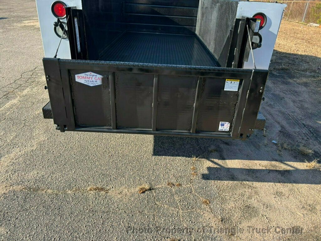 2015 Ford F250HD CREW UTILITY 32k MILES! LIFT GATE! +LOOK INSIDE BOXES! WOW! FINANCE OR LEASE - 22925992 - 76