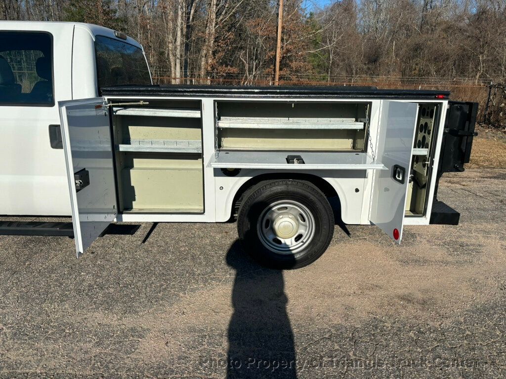 2015 Ford F250HD CREW UTILITY LIFT GATE JUST 53k MILES +FINANCE OR LEASE! - 22925994 - 9