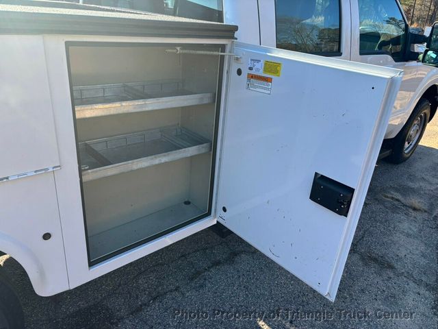 2015 Ford F250HD CREW UTILITY LIFT GATE JUST 53k MILES +FINANCE OR LEASE! - 22925994 - 13