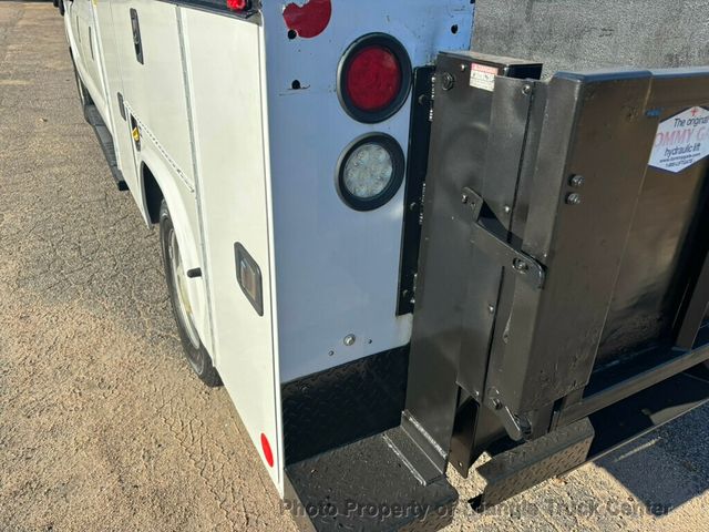 2015 Ford F250HD CREW UTILITY LIFT GATE JUST 53k MILES +FINANCE OR LEASE! - 22925994 - 16