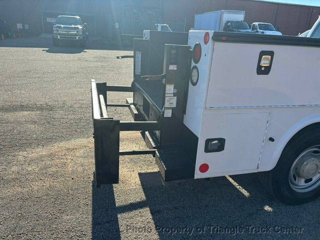 2015 Ford F250HD CREW UTILITY LIFT GATE JUST 53k MILES +FINANCE OR LEASE! - 22925994 - 20