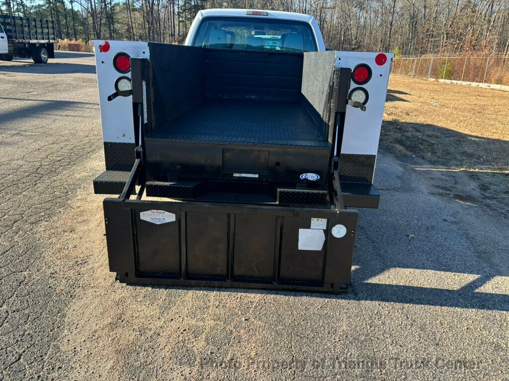 2015 Ford F250HD CREW UTILITY LIFT GATE JUST 53k MILES +FINANCE OR LEASE! - 22925994 - 24