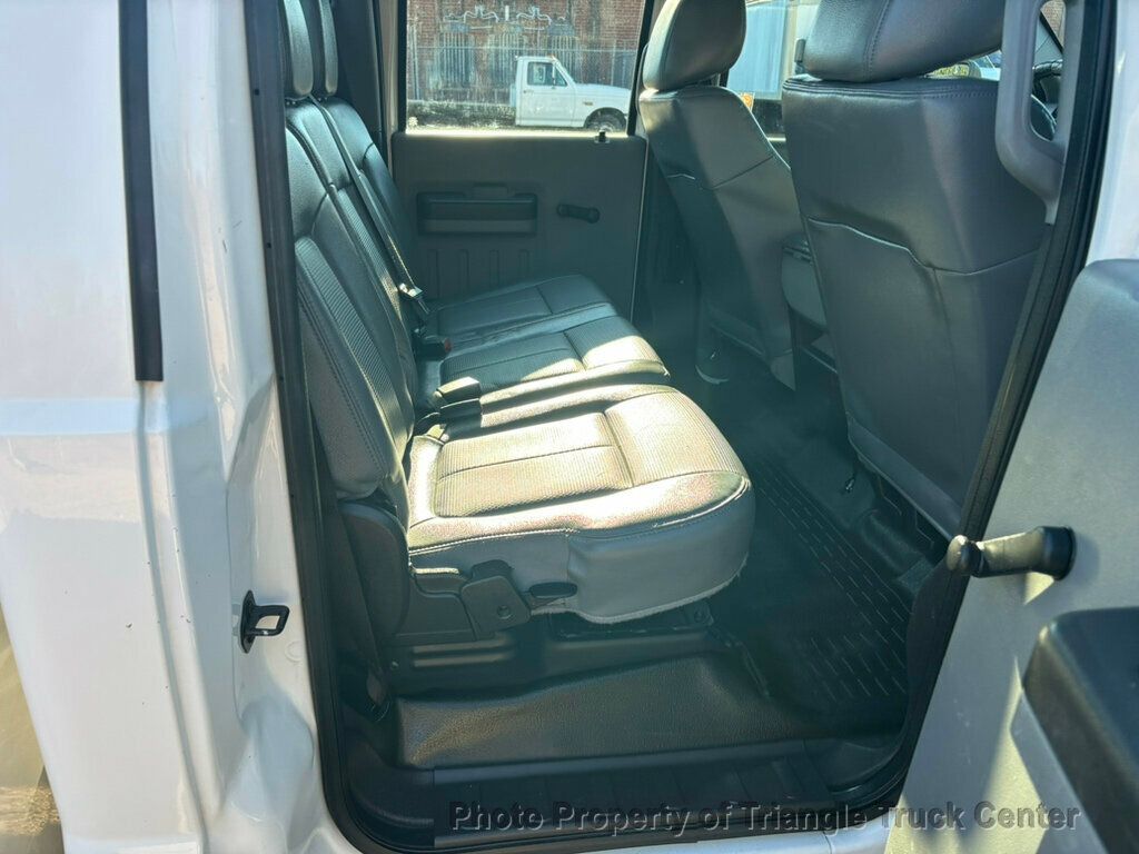 2015 Ford F250HD CREW UTILITY LIFT GATE JUST 53k MILES +FINANCE OR LEASE! - 22925994 - 44
