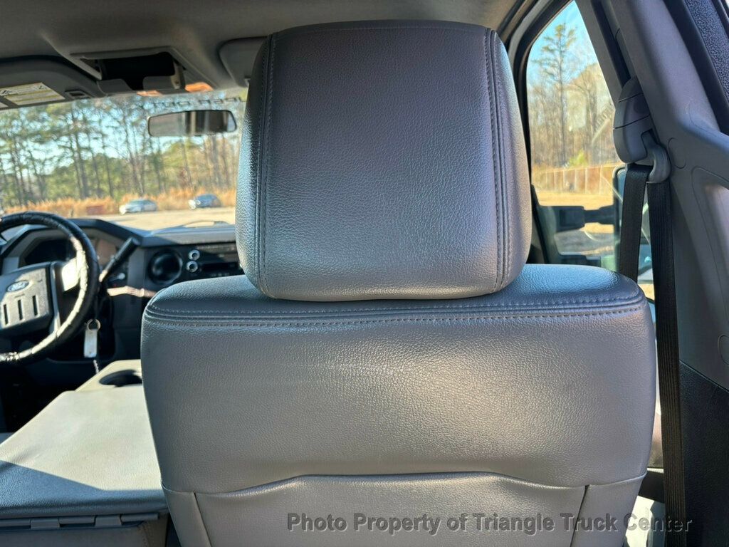 2015 Ford F250HD CREW UTILITY LIFT GATE JUST 53k MILES +FINANCE OR LEASE! - 22925994 - 46