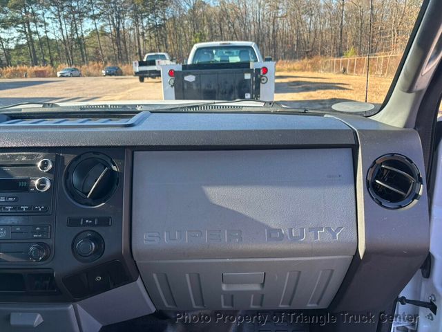 2015 Ford F250HD CREW UTILITY LIFT GATE JUST 53k MILES +FINANCE OR LEASE! - 22925994 - 52