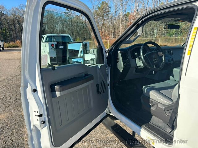 2015 Ford F250HD CREW UTILITY LIFT GATE JUST 53k MILES +FINANCE OR LEASE! - 22925994 - 56