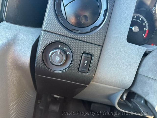 2015 Ford F250HD CREW UTILITY LIFT GATE JUST 53k MILES +FINANCE OR LEASE! - 22925994 - 65