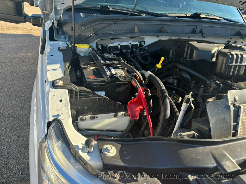 2015 Ford F250HD CREW UTILITY LIFT GATE JUST 53k MILES +FINANCE OR LEASE! - 22925994 - 68