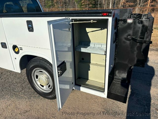 2015 Ford F250HD CREW UTILITY LIFT GATE JUST 53k MILES +FINANCE OR LEASE! - 22925994 - 8