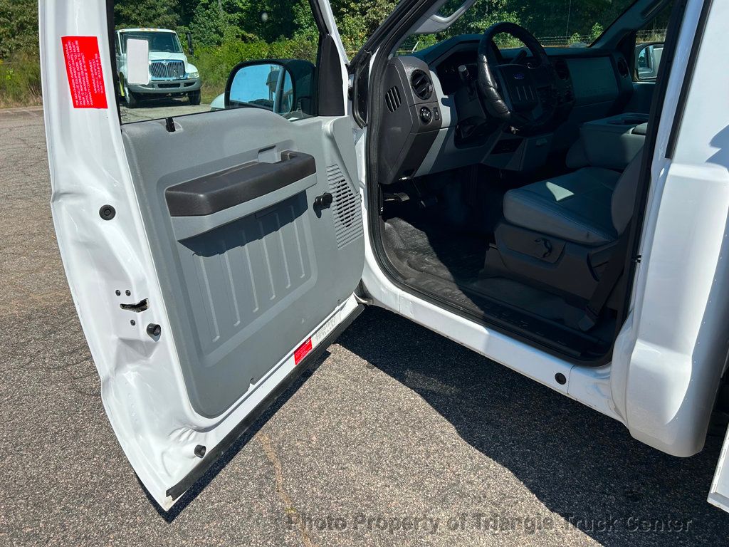 2015 Ford F250HD JUST 14k MILES! SERVICE UTILITY! +SUPER NICE UNIT! - 22872899 - 11