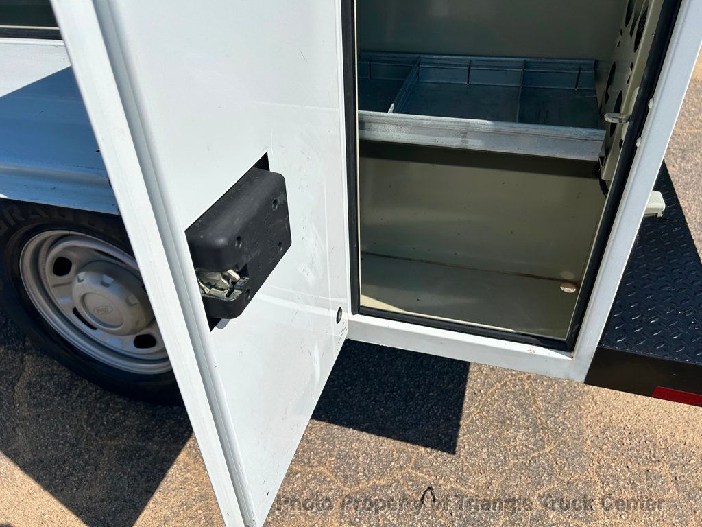 2015 Ford F250HD JUST 14k MILES! SERVICE UTILITY! +SUPER NICE UNIT! - 22872899 - 45