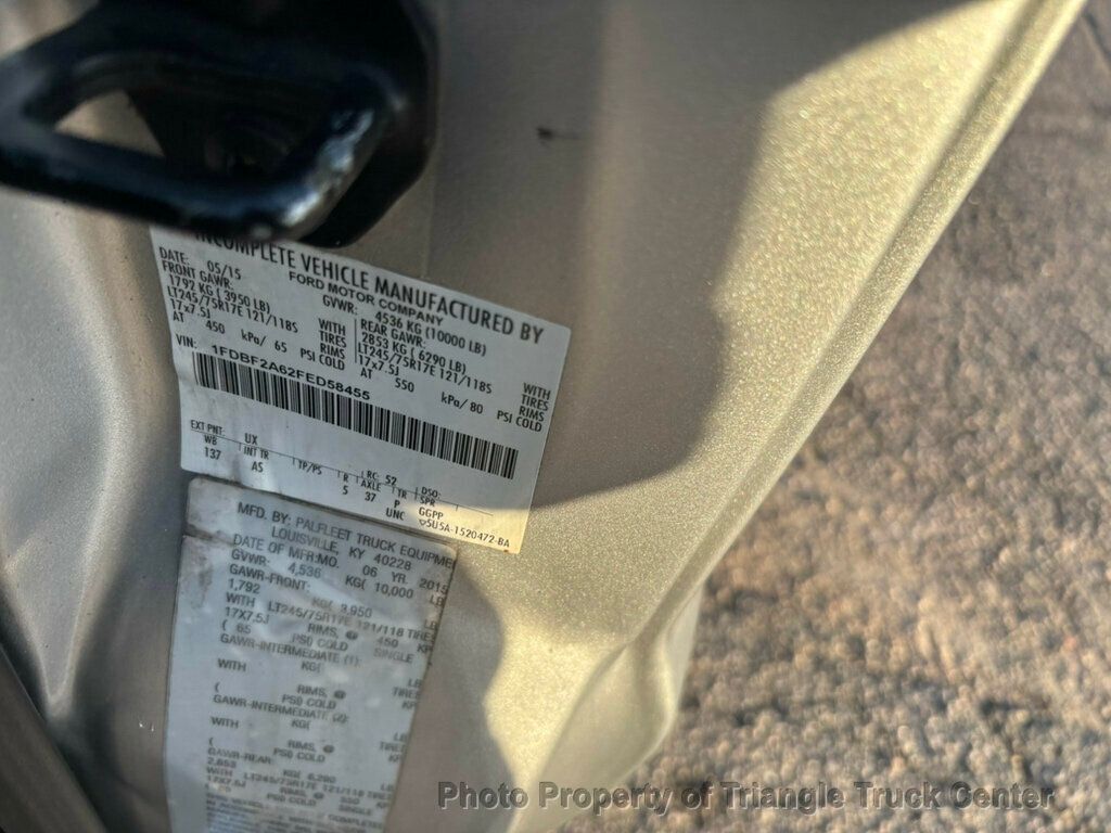 2015 Ford F250HD STAKE LIFT GATE JUST 71k MILES! +SUPER NICE UNIT! HARD TO FIND WITH GATE & HITCH - 22961302 - 23