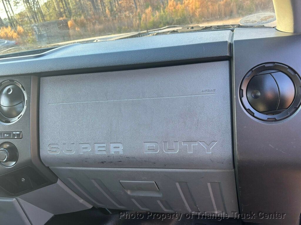 2015 Ford F250HD STAKE LIFT GATE JUST 71k MILES! +SUPER NICE UNIT! HARD TO FIND WITH GATE & HITCH - 22961302 - 31