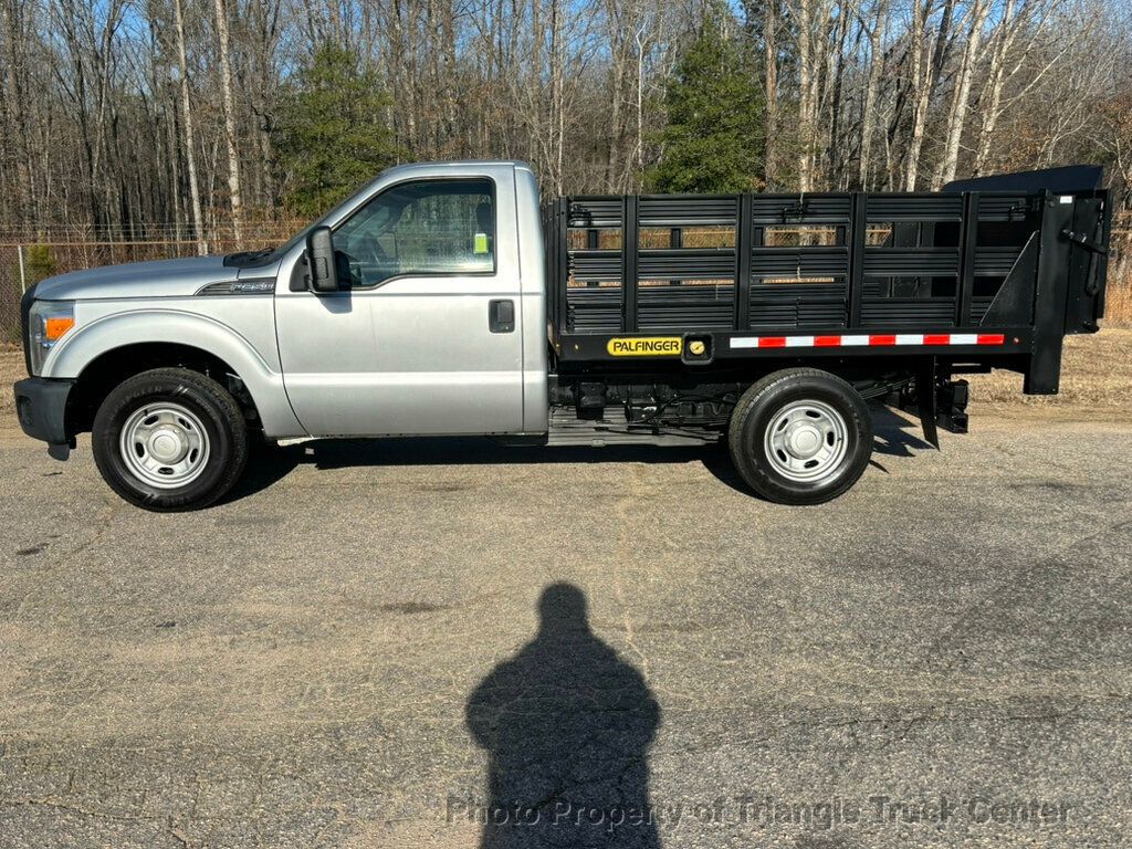 2015 Ford F250HD STAKE LIFT GATE JUST 71k MILES! +SUPER NICE UNIT! HARD TO FIND WITH GATE & HITCH - 22961302 - 39