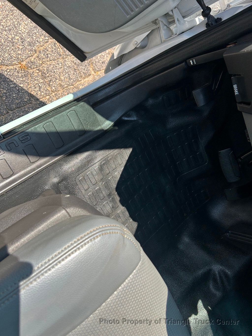 2015 Ford F250HD UTILITY +SUPER CLEAN UNIT! - 22864581 - 10