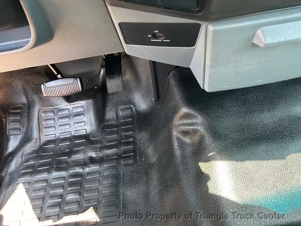 2015 Ford F250HD UTILITY +SUPER CLEAN UNIT! - 22864581 - 17