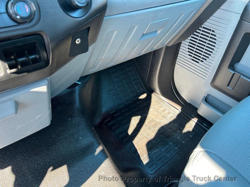 2015 Ford F250HD UTILITY JUST 35k MILES! HITCH! ++POWER EQUIPMENT! SUPER CLEAN UNIT! FINANCE OR LEASE! - 22879123 - 11