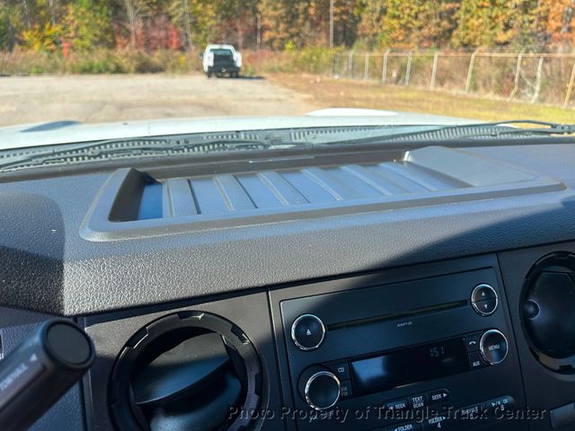 2015 Ford F250HD UTILITY JUST 35k MILES! HITCH! ++POWER EQUIPMENT! SUPER CLEAN UNIT! FINANCE OR LEASE! - 22879123 - 17