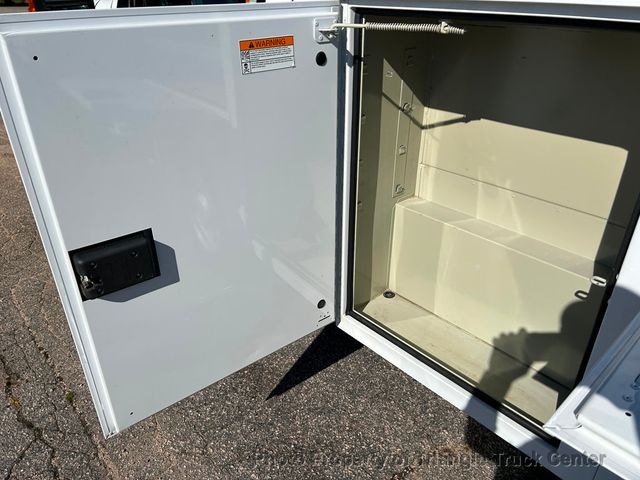 2015 Ford F250HD UTILITY JUST 35k MILES! HITCH! ++POWER EQUIPMENT! SUPER CLEAN UNIT! FINANCE OR LEASE! - 22879123 - 50