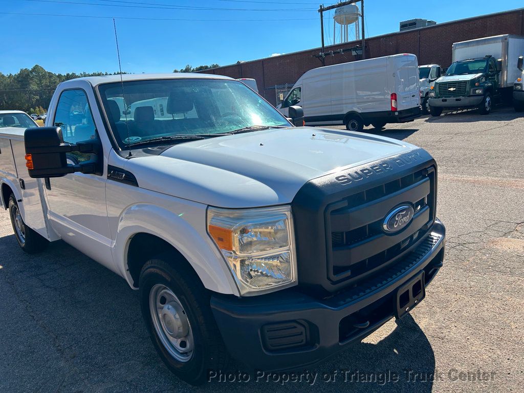 2015 Ford F250HD UTILITY JUST 35k MILES! HITCH! ++POWER EQUIPMENT! SUPER CLEAN UNIT! FINANCE OR LEASE! - 22879123 - 52