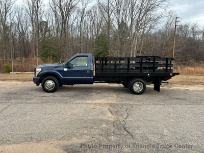 2015 Ford F350HD 12 FOOT RACK LIFT GATE JUST 29k MILES! - 1FDRF3G65FEA14761