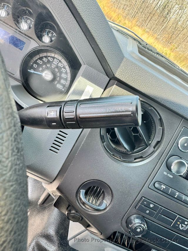 2015 Ford F350HD 12+ FOOT DECK LIFT GATE  - 22985901 - 18