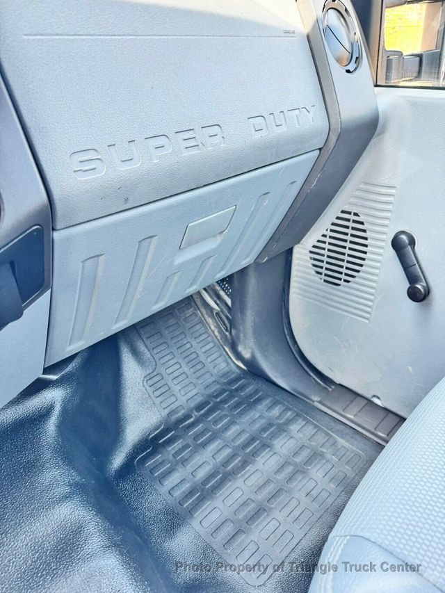 2015 Ford F350HD 12+ FOOT DECK LIFT GATE  - 22985901 - 46