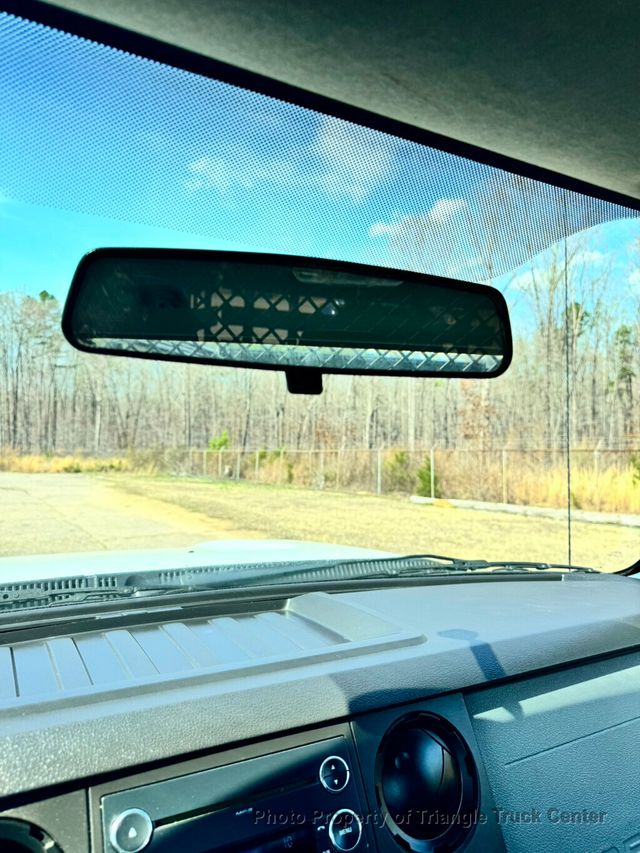 2015 Ford F350HD 12+ FOOT DECK LIFT GATE  - 22985901 - 49