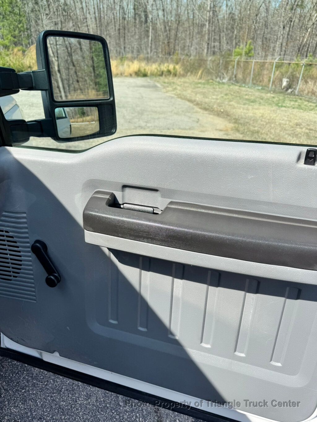 2015 Ford F350HD 12+ FOOT STEEL DECK LIFT GATE HEAVY SPEC 14,000 GVW! TALL STAKE SIDES - 22985901 - 23