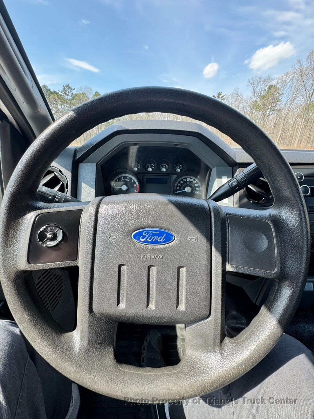 2015 Ford F350HD 12+ FOOT STEEL DECK LIFT GATE HEAVY SPEC 14,000 GVW! TALL STAKE SIDES - 22985901 - 34
