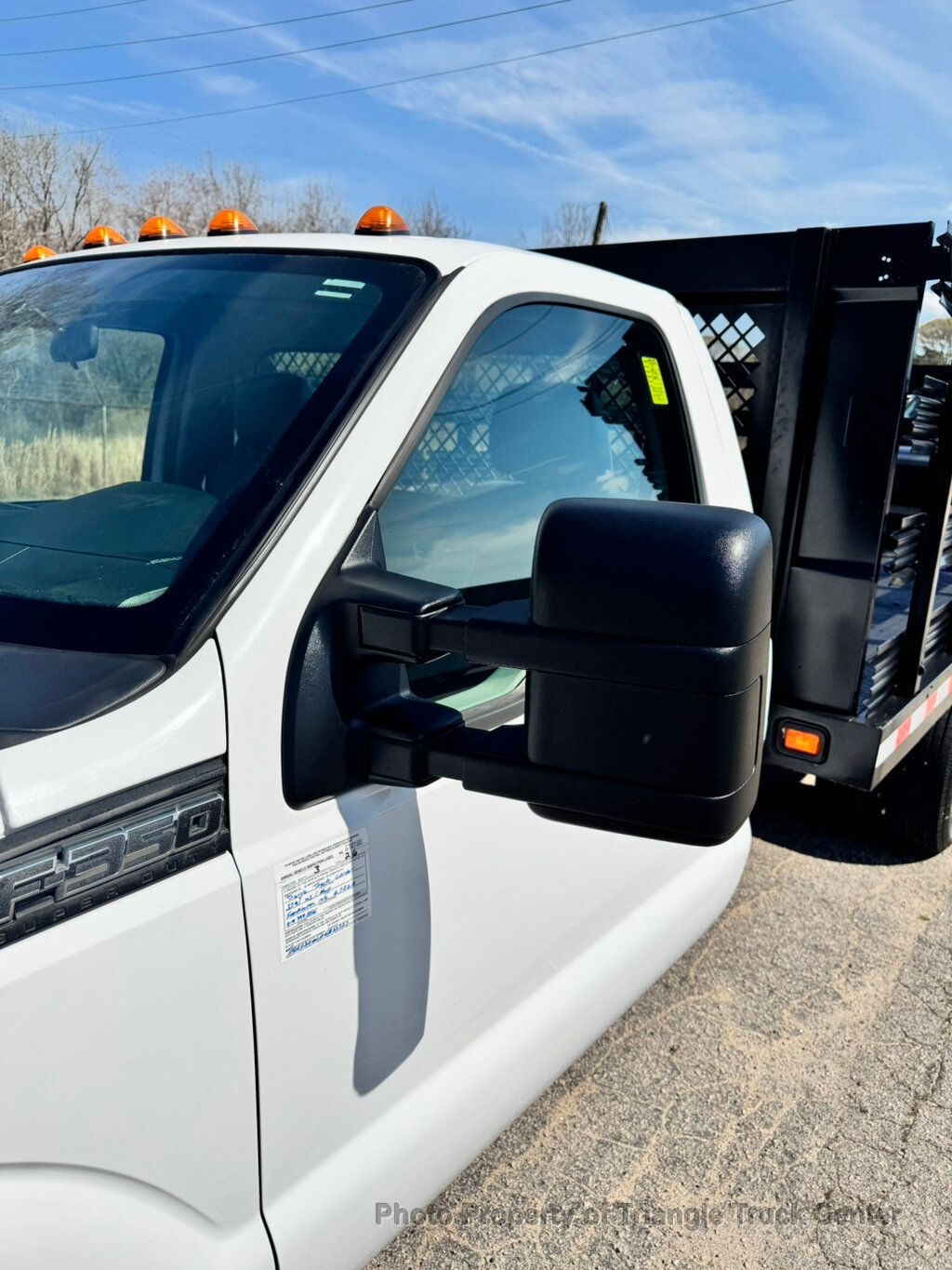 2015 Ford F350HD 12+ FOOT STEEL DECK LIFT GATE HEAVY SPEC 14,000 GVW! TALL STAKE SIDES - 22985901 - 61
