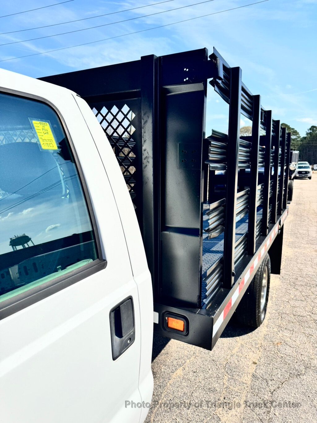 2015 Ford F350HD 12+ FOOT STEEL DECK LIFT GATE HEAVY SPEC 14,000 GVW! TALL STAKE SIDES - 22985901 - 63