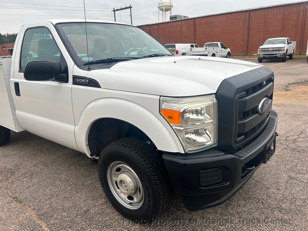 2015 Ford F350HD 4x4 JUST 12k MILES! SRW UTILITY LIFT GATE! +TOMMY GATE! FOUR WHEEL DRIVE! - 22284196 - 61