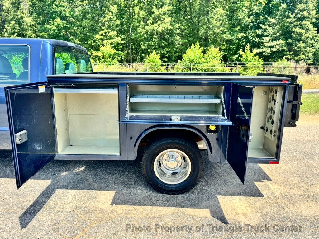 2015 Ford F350HD CREW CAB UTILITY DRW JUST 45k MILES! LIFT GATE! LIMITED SLIP AXLE! - 23029950 - 11