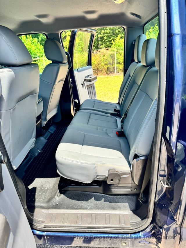 2015 Ford F350HD CREW CAB UTILITY DRW JUST 45k MILES! LIFT GATE! LIMITED SLIP AXLE! - 23029950 - 35