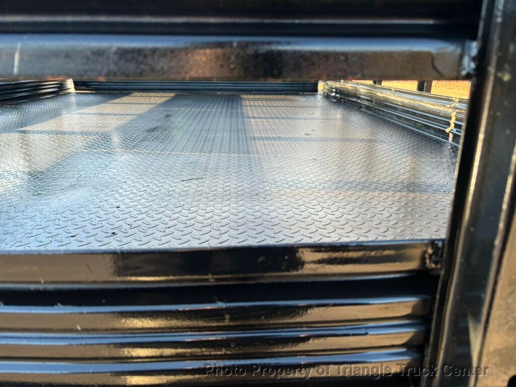 2015 Ford F350HD STAKE BODY 12 FOOTER JUST 30k MILES! STEEL DECK WITH HITCH! FINANCE OR LEASE - 22866911 - 10