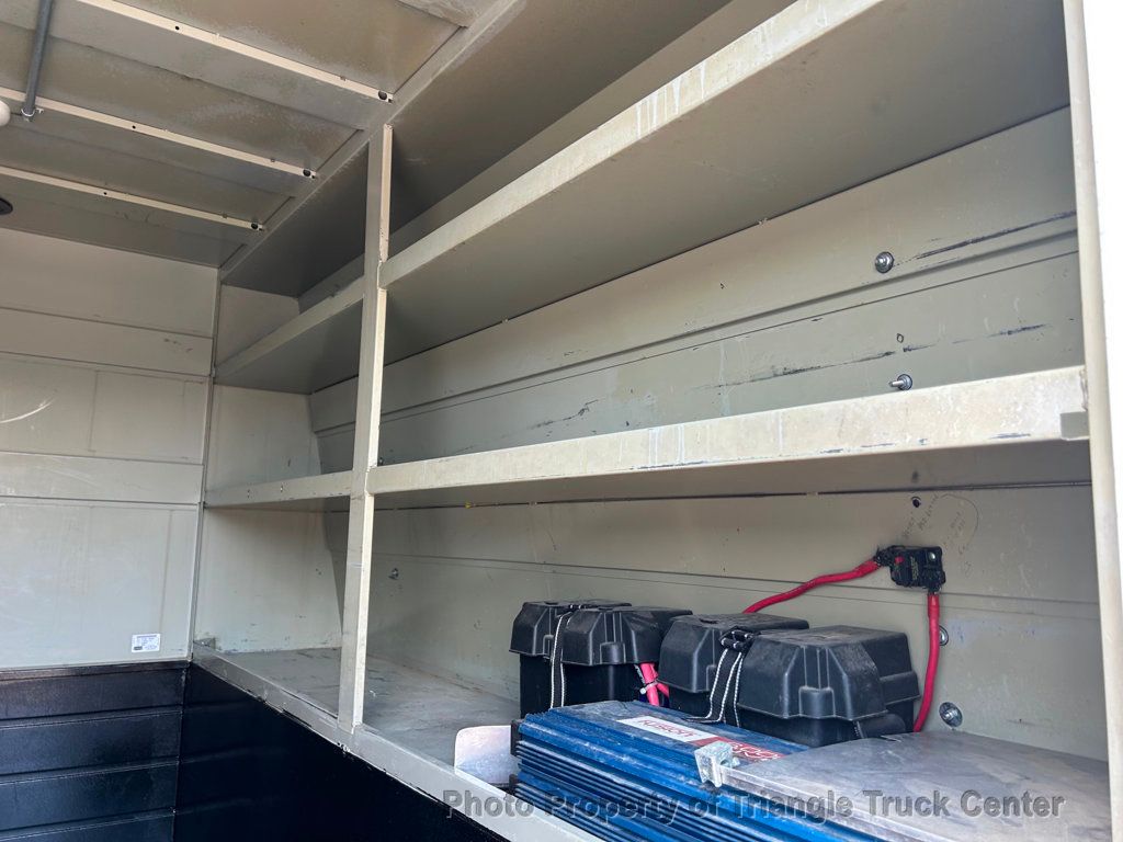 2015 Ford F350HD WALK IN UTILITY JUST 36k MILES! SUPER CLEAN UNIT! 100 PICTURES - 22863626 - 43