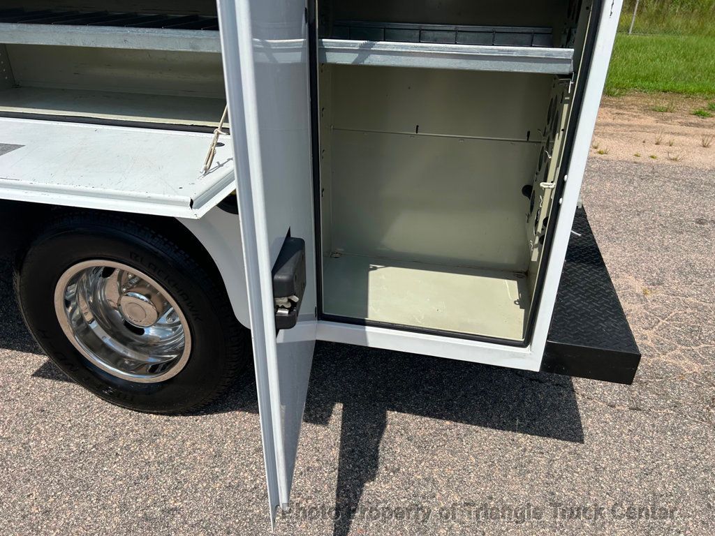 2015 Ford F350HD WI UTIL  - 22863626 - 13