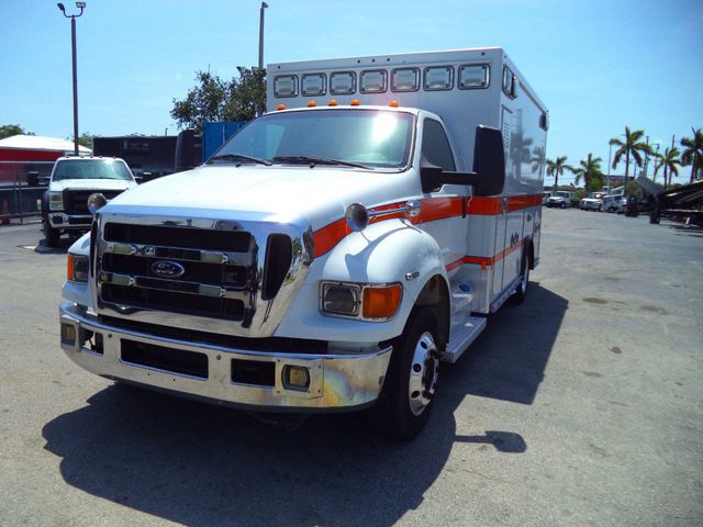 2015 Ford F650 12FT AMBULANCE - 21872516 - 2