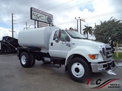 2015 Ford F650