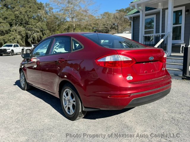2015 Ford Fiesta 4dr Sedan SE - 22964700 - 2