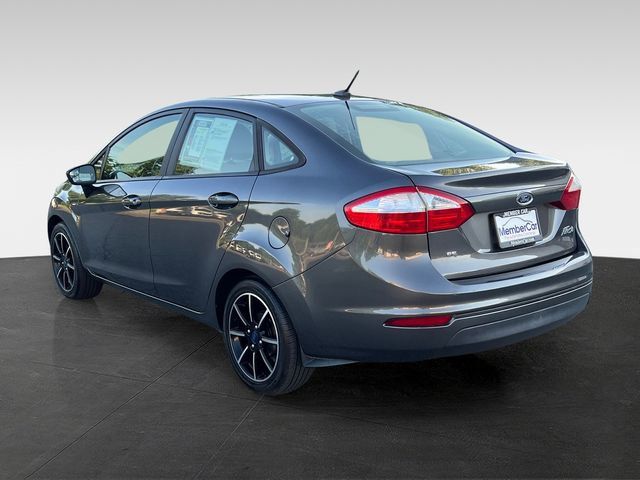 2015 Ford Fiesta 4dr Sedan SE - 23037716 - 2